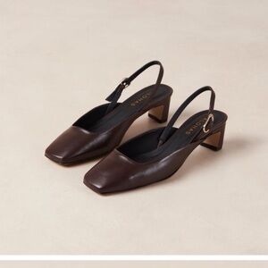 ISO-Alohas lindy slingback heel